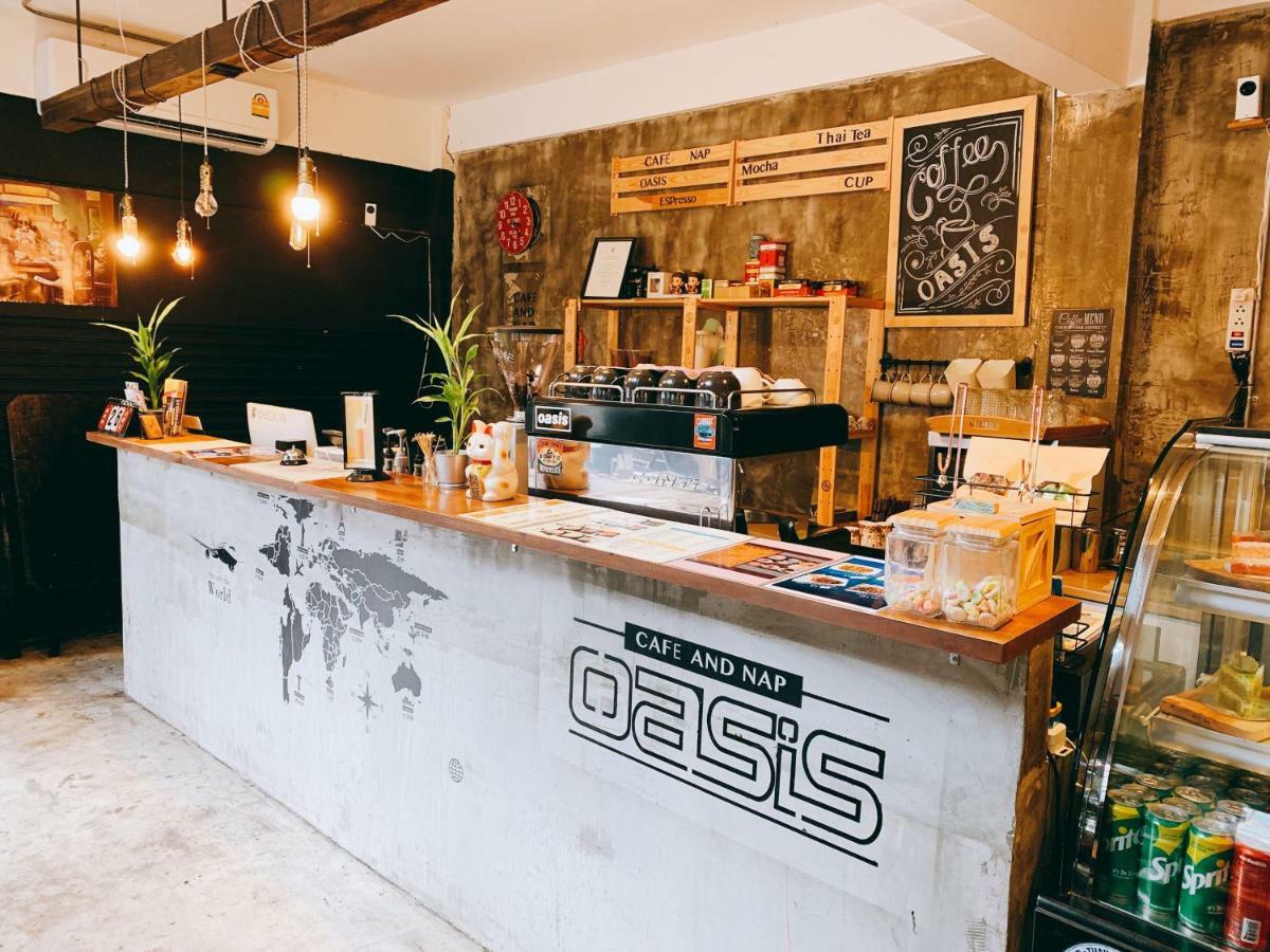 Oasis Cafe And Nap Bangkok Exterior photo